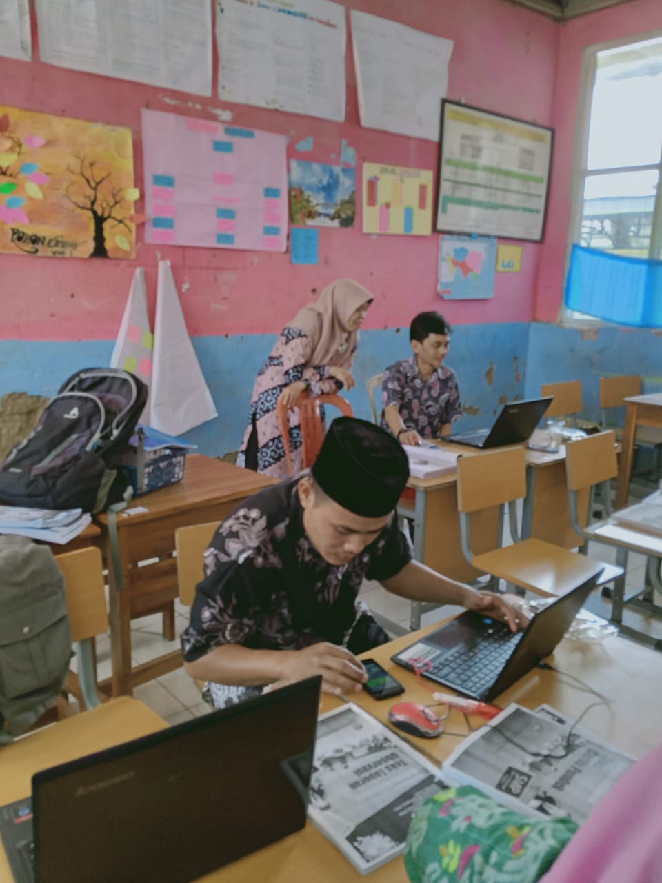 Kumpulan 9 Soal Ujian Bahasa Indonesia Kelas 9 Terupdate - Mari